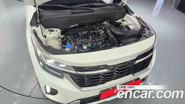 Kia Seltos Бензин 1.6 турбо 2WD — Фото автомобиля 6