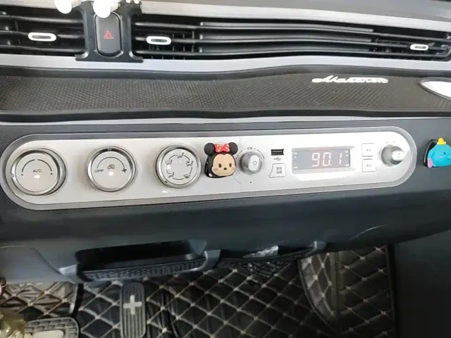 Wuling Hongguang Mini EV — Фото автомобиля 12