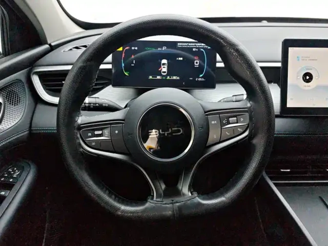 BYD Seal 05 DM-i — Фото автомобиля 15