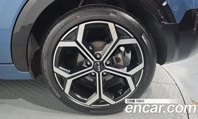 Kia Niro The All New — Фото автомобиля 6