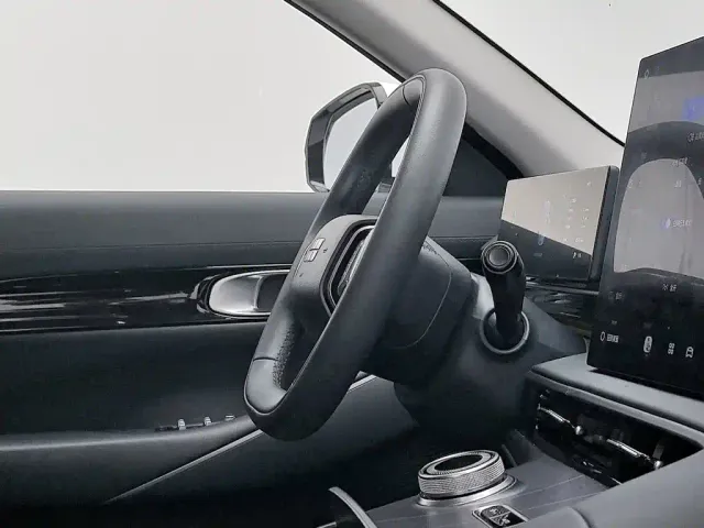 Geely Galaxy E5 — Фото автомобиля 22