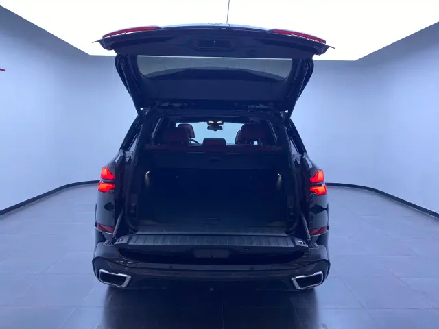BMW X5 — Фото автомобиля 13