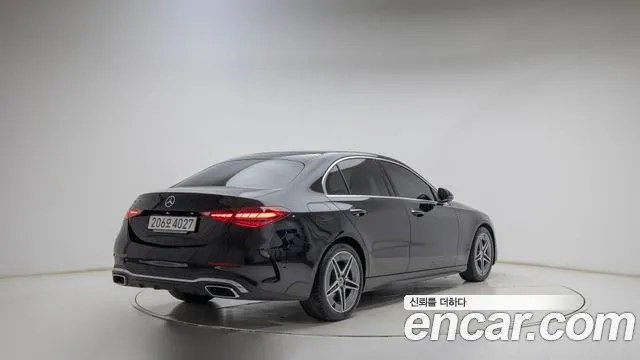 Mercedes-Benz C-Class W206 — Фото автомобиля 2