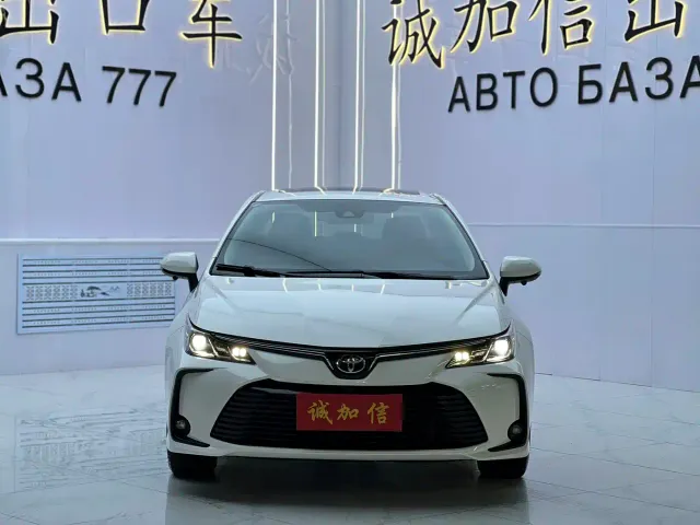Toyota Corolla — Фото автомобиля 2