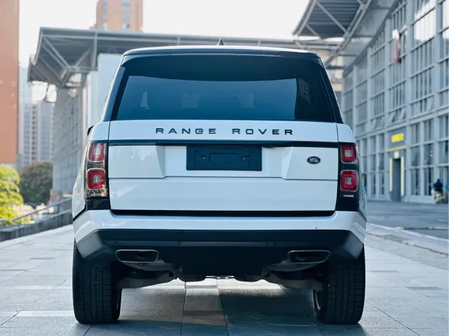 Land Rover Range Rover — Фото автомобиля 14