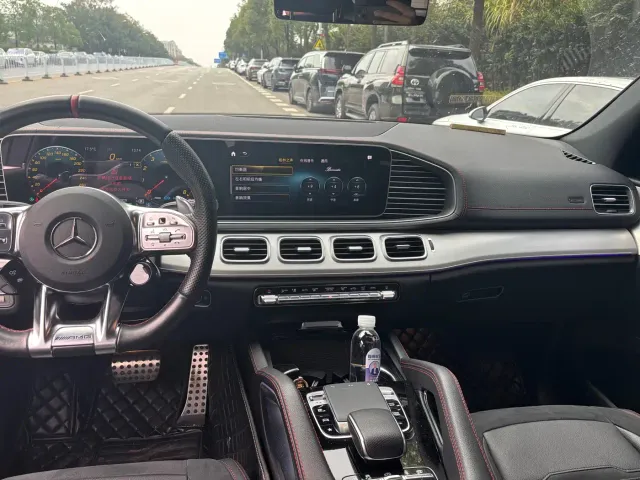 Mercedes-Benz GLE-Class AMG — Фото автомобиля 2