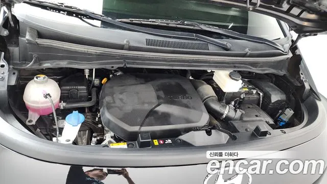 Hyundai Staria — Фото автомобиля 9
