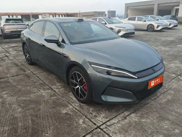 BYD Han L — Фото автомобиля 2