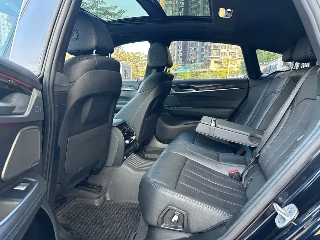 BMW 6 Series Gran Turismo — Фото автомобиля 7