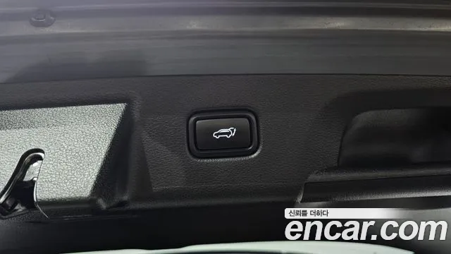 Hyundai Palisade Palisade Бензин 3.8 2WD — Фото автомобиля 16