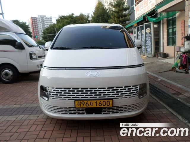 Фотография автомобиля — Hyundai Staria Staria (New)