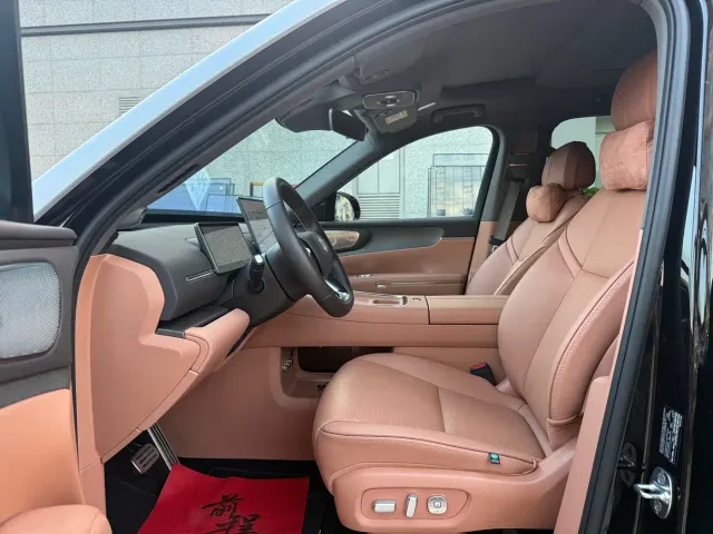 Leapmotor D Series — Фото автомобиля 4