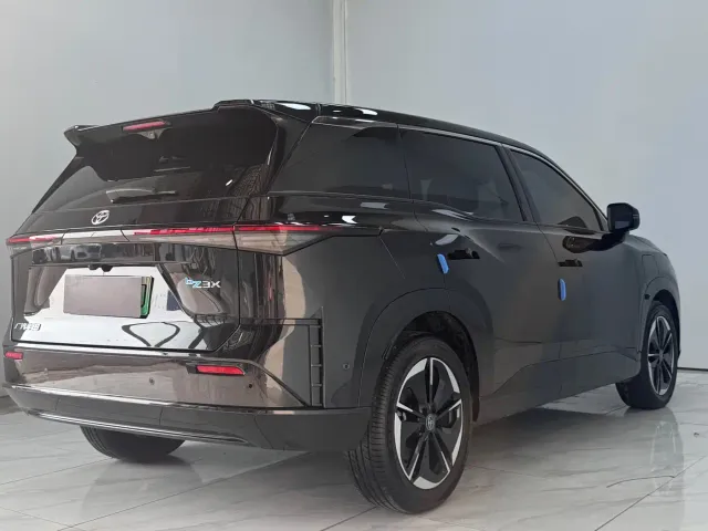 Toyota BoZhi 3X — Фото автомобиля 6