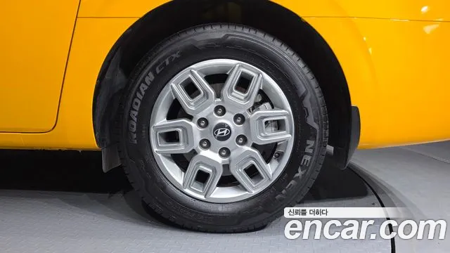 Hyundai Staria Staria L3.5 Школьный автобус — Фото автомобиля 18