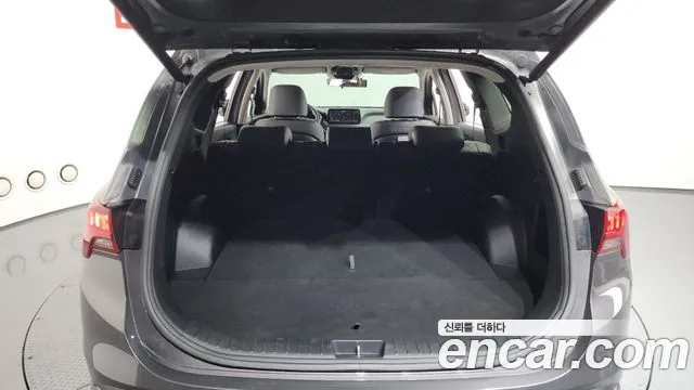 Hyundai Santafe — Фото автомобиля 18