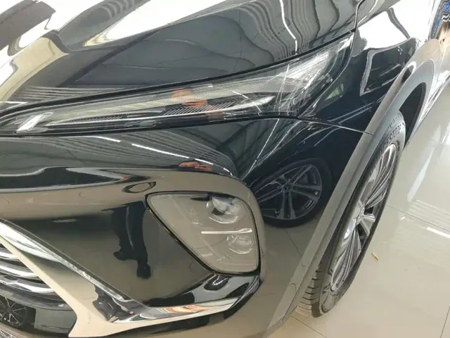 Buick Envision S — Фото автомобиля 5