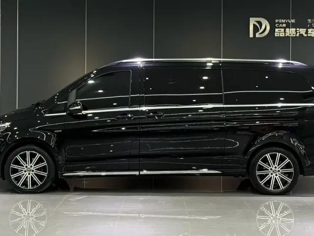 Mercedes-Benz V-Class — Фото автомобиля 3