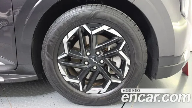 Kia Carnival 4th Gen — Фото автомобиля 6
