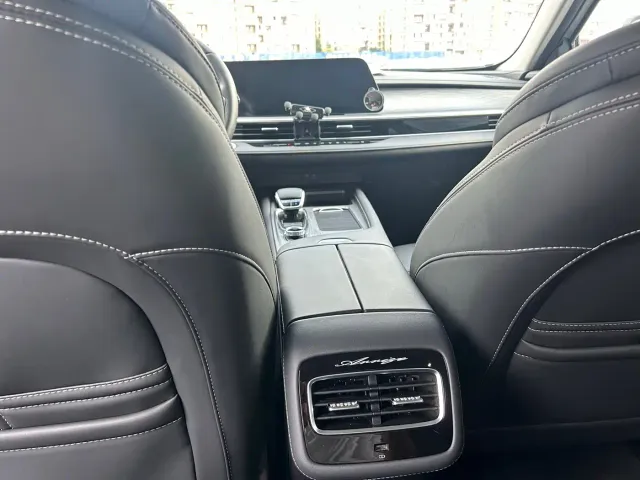 Chery Arrizo 8 — Фото автомобиля 7