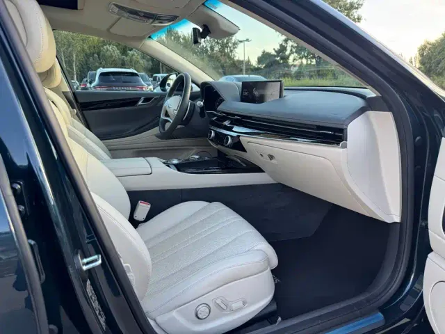 Genesis G80 — Фото автомобиля 23