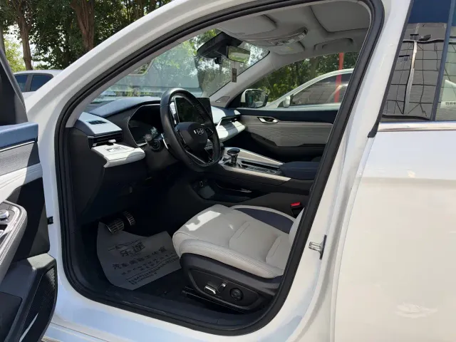 Chery Arrizo 8 — Фото автомобиля 6