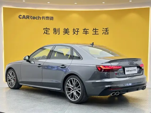 Audi S4 — Фото автомобиля 6