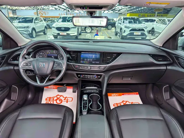 Buick Regal — Фото автомобиля 10