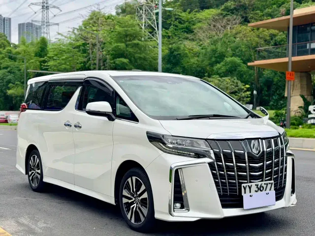 Toyota Alphard — Фото автомобиля 3