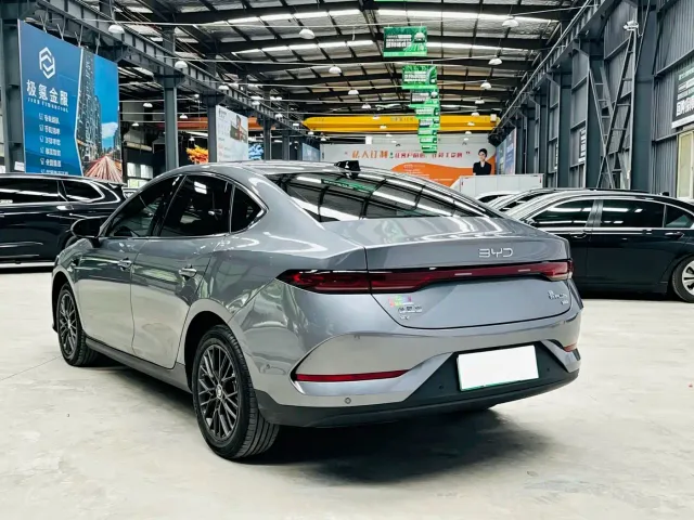 BYD Qin PLUS — Фото автомобиля 4