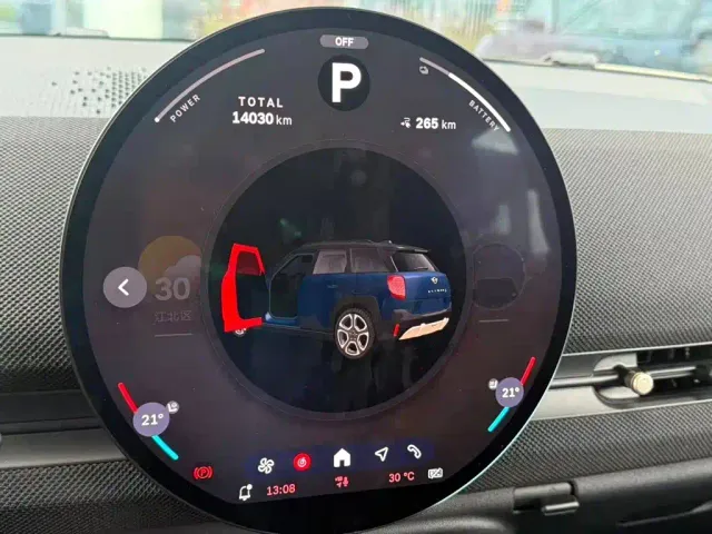 MINI Electric MINI ACEMAN — Фото автомобиля 5