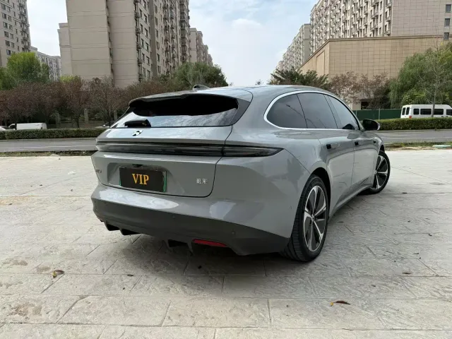 Nio ET5 Touring — Фото автомобиля 7