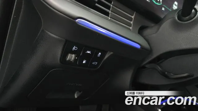 Hyundai Grandeur Grandeur (New) Hybrid — Фото автомобиля 17