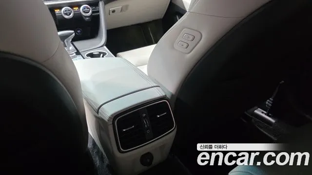 Genesis G70 New — Фото автомобиля 28