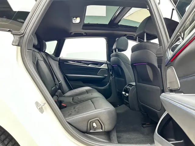 BMW 6 Series Gran Turismo — Фото автомобиля 22