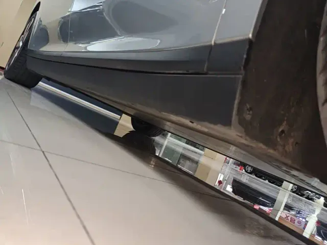 Li Auto i8 — Фото автомобиля 20