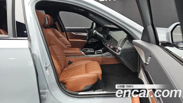 BMW 7 Series G70 — Фото автомобиля 16