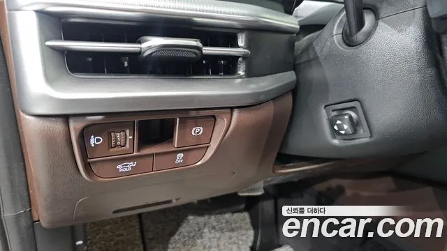 Hyundai Grandeur GN7 — Фото автомобиля 13