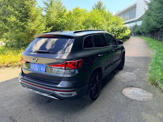 Jetta VS7 — Фото автомобиля 4