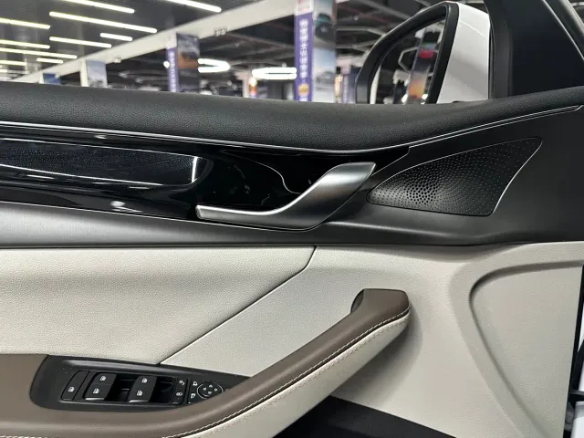 BYD Qin PLUS — Фото автомобиля 8