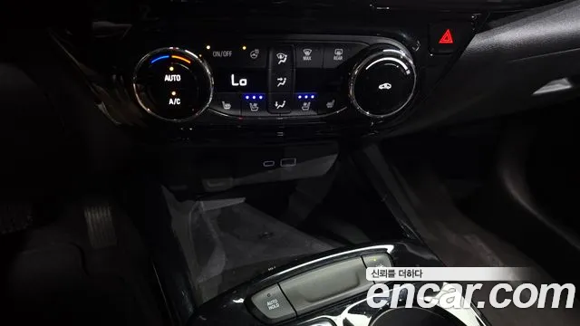 ChevroletGMDaewoo Trax Trax Кроссовер — Фото автомобиля 16