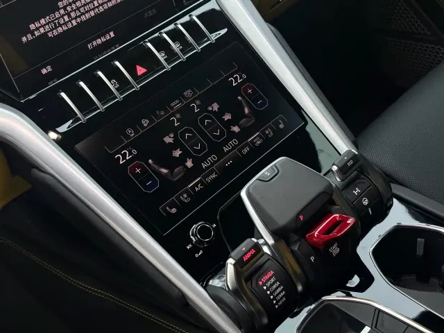 Lamborghini Urus — Фото автомобиля 28