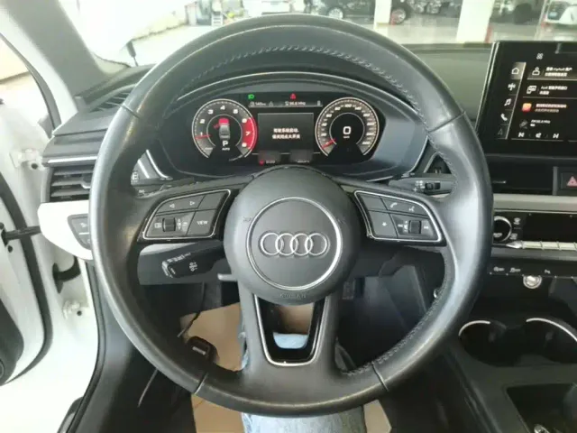 Audi A4L — Фото автомобиля 10