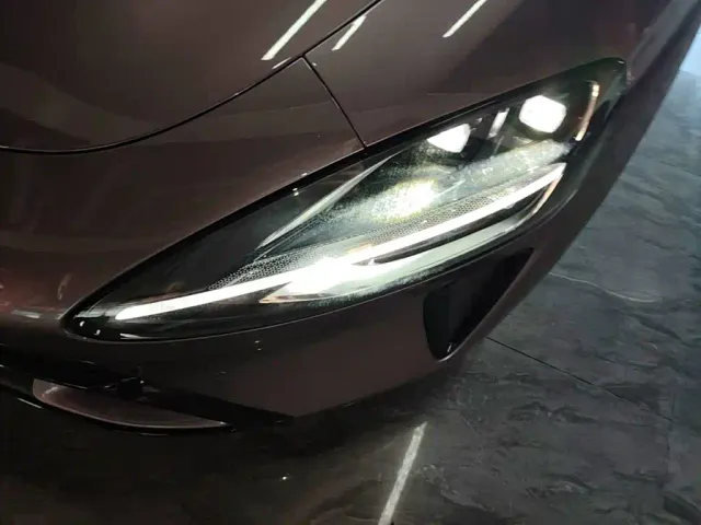 Xiaomi SU7 — Фото автомобиля 23