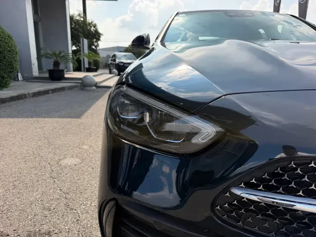 Mercedes-Benz C-Class — Фото автомобиля 4