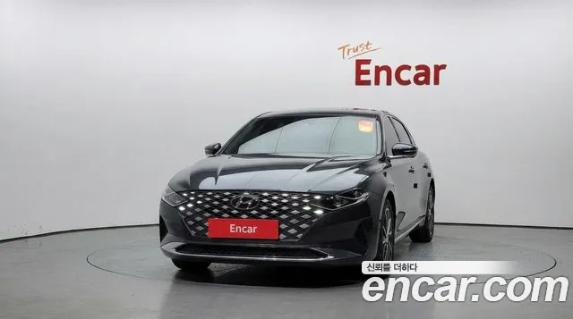 Hyundai Grandeur Новый Grandeur IG — Фото автомобиля 3