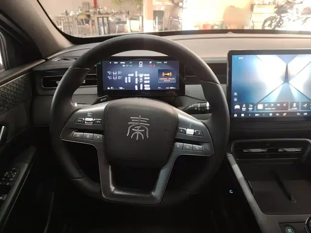 BYD Qin PLUS — Фото автомобиля 10