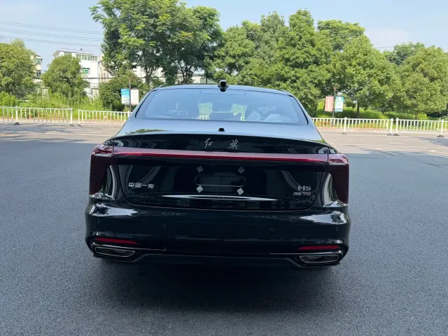 Hongqi H5 — Фото автомобиля 5
