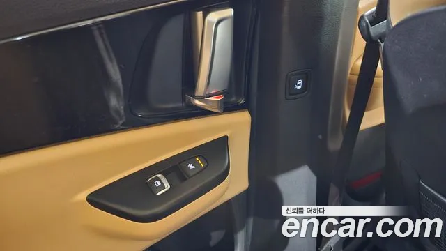 Kia Canival Carnival 4 поколение 9 мест Prestige — Фото автомобиля 19