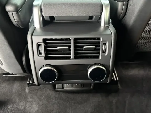 Land Rover Discovery — Фото автомобиля 19