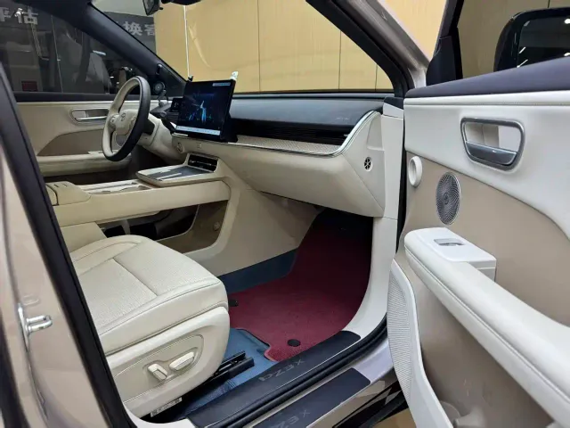Toyota BoZhi 3X — Фото автомобиля 11